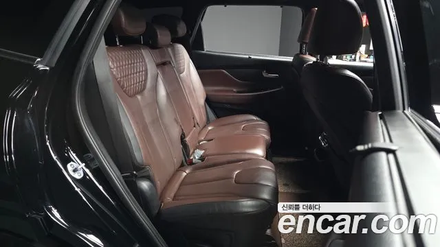 Hyundai Santa Fe 2018 thumb 11