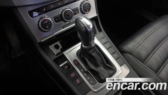 Volkswagen Arteon 2013 thumb 9