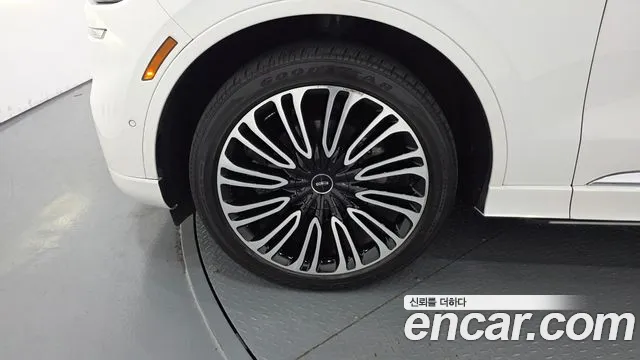 Lincoln Aviator 2022 thumb 5