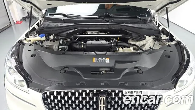 Lincoln Aviator 2022 thumb 6