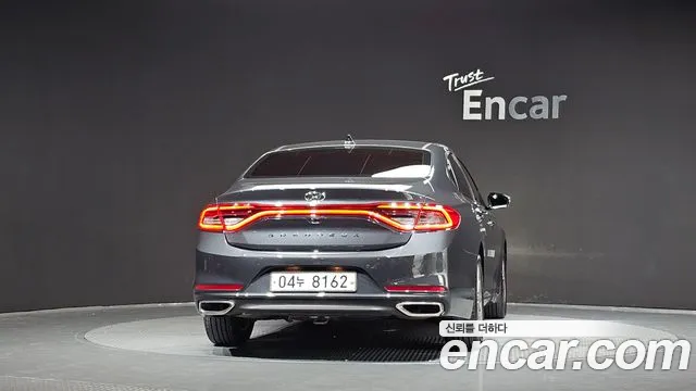 Hyundai Grandeur 2017 thumb 4