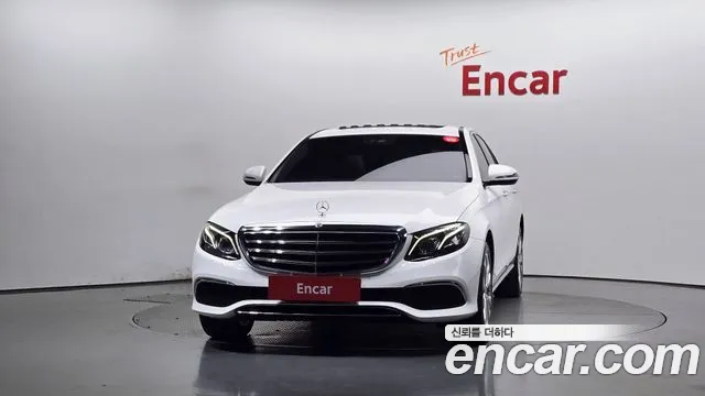 Mercedes-Benz E-Класс 2019 thumb 3
