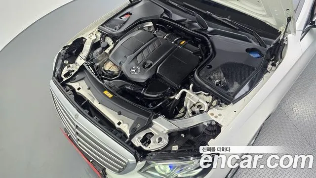 Mercedes-Benz E-Класс 2019 thumb 6