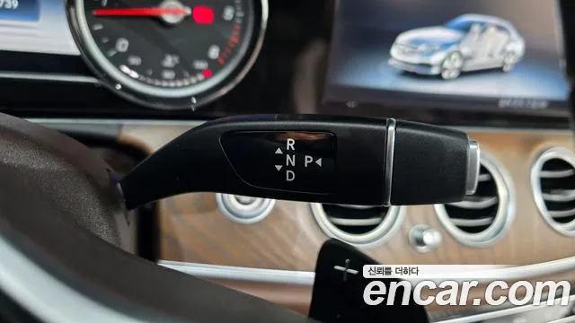 Mercedes-Benz E-Класс 2019 thumb 9