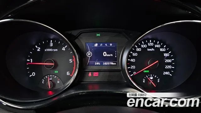 Kia Carnival 2015 thumb 7