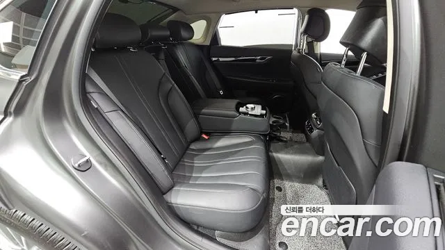 Genesis G80 2023 thumb 11
