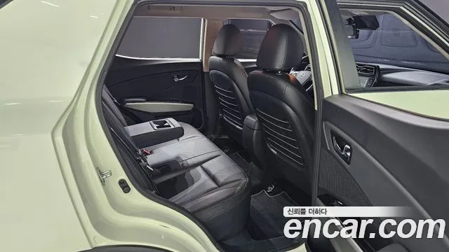 KG_Mobility_Ssangyong TIBOLI 2021 thumb 12