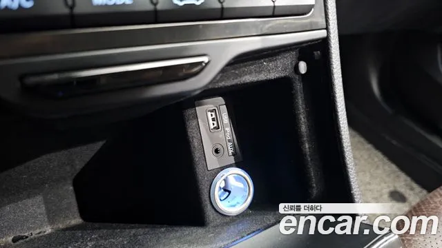 Hyundai Grandeur 2016 thumb 11