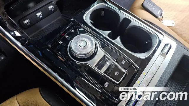 Kia Carnival 2022 thumb 8