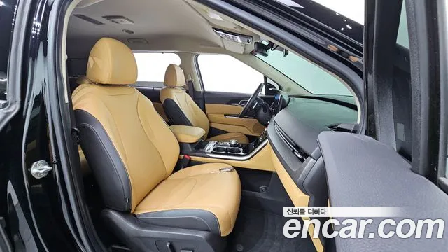Kia Carnival 2022 thumb 11