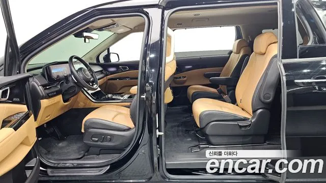 Kia Carnival 2022 thumb 12