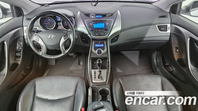 Hyundai Avante 2013 thumb 6