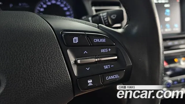 Hyundai Avante 2018 thumb 12