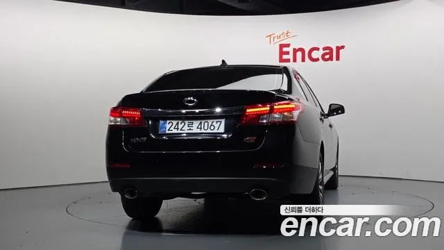 Renault-KoreaSamsung SM5 2013 thumb 4