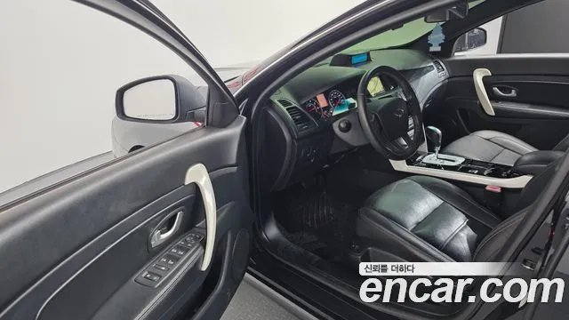 Renault-KoreaSamsung SM5 2013 thumb 10