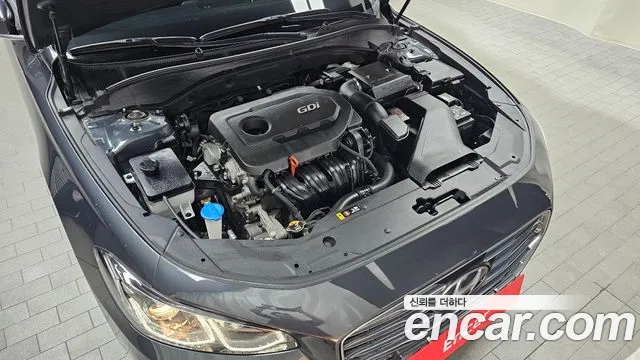 Hyundai Grandeur 2017 thumb 5