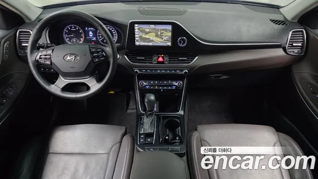 Hyundai Grandeur 2017 thumb 6