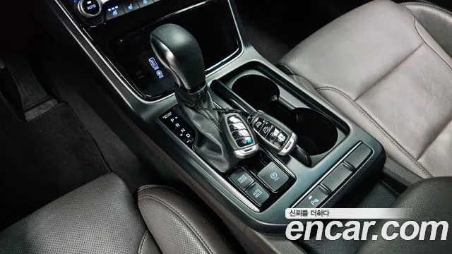 Hyundai Grandeur 2017 thumb 8