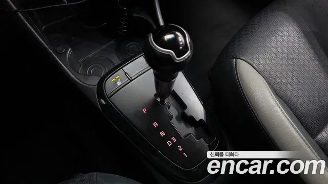 Kia Morning 2017 thumb 9