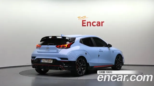 Hyundai Veloster 2022 thumb 2