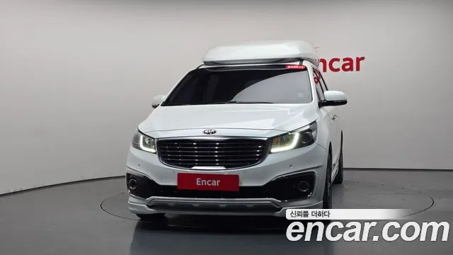 Kia Carnival 2018 thumb 2