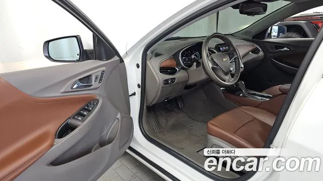 ChevroletGMDaewoo Malibu 2017 thumb 10