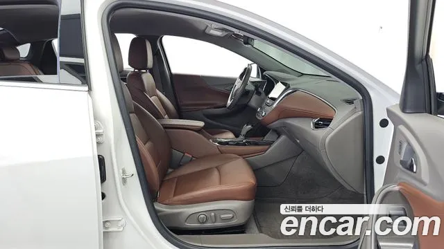 ChevroletGMDaewoo Malibu 2017 thumb 11