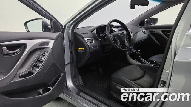Hyundai Avante 2014 thumb 11