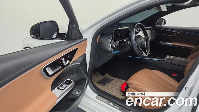 Mercedes-Benz E-Класс 2025 thumb 10