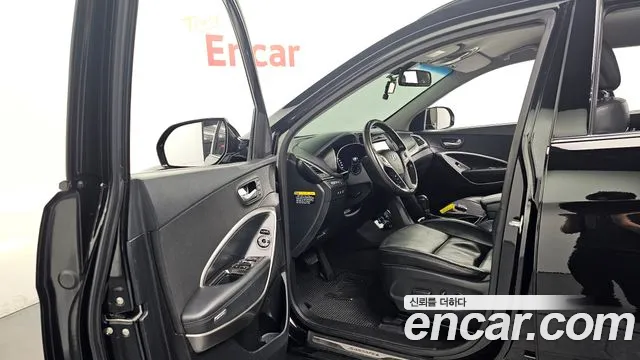 Hyundai Santa Fe 2016 thumb 10