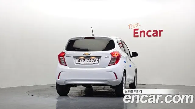 ChevroletGMDaewoo Spark 2017 thumb 4