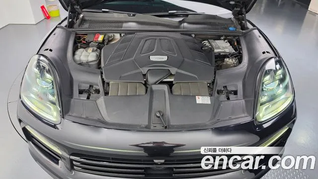 Porsche Cayenne 2020 thumb 6
