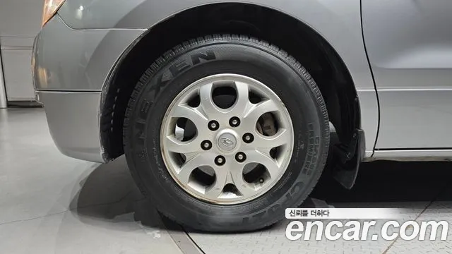 Hyundai Starex 2011 thumb 5