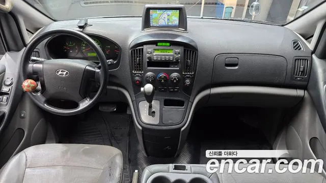 Hyundai Starex 2011 thumb 7