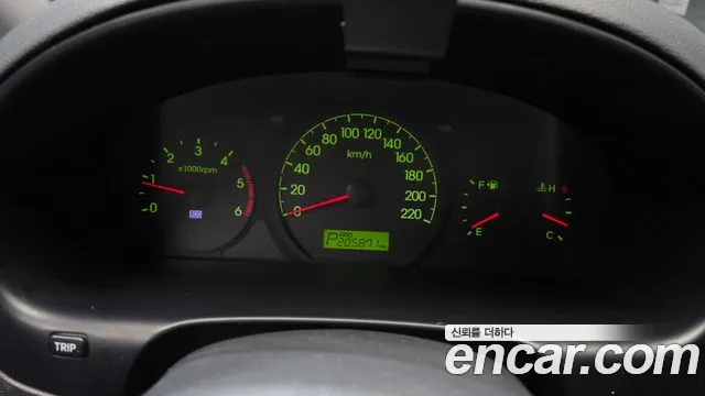 Hyundai Starex 2011 thumb 8