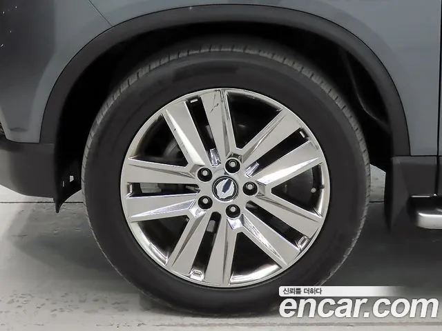 KG_Mobility_Ssangyong Rexton 2019 thumb 5