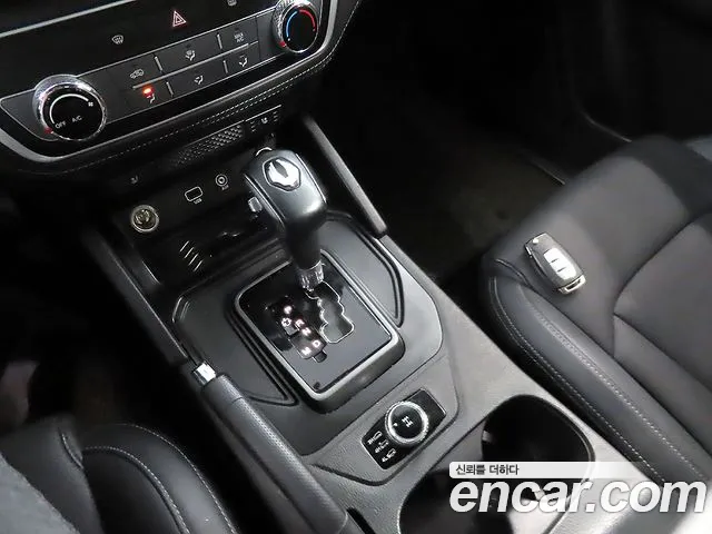 KG_Mobility_Ssangyong Rexton 2019 thumb 9