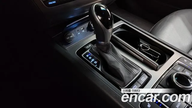 Hyundai Genesis 2014 thumb 9