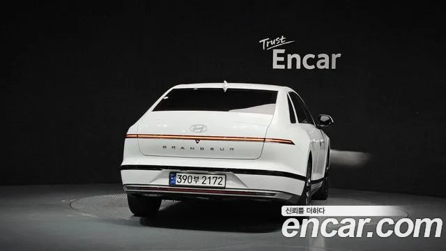 Hyundai Grandeur 2023 thumb 4