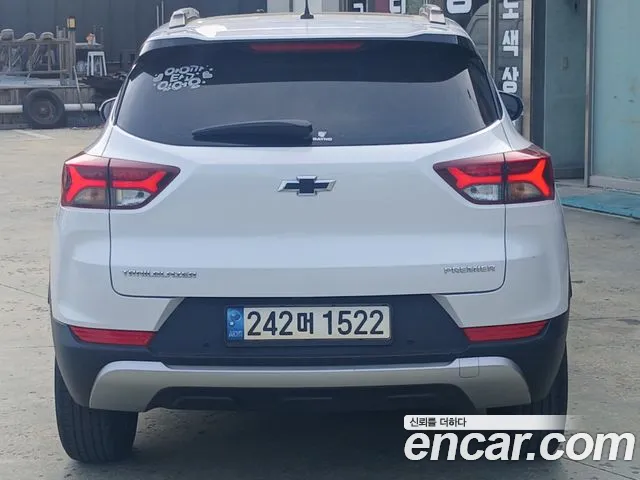 ChevroletGMDaewoo TrailBlazer 2021 thumb 3