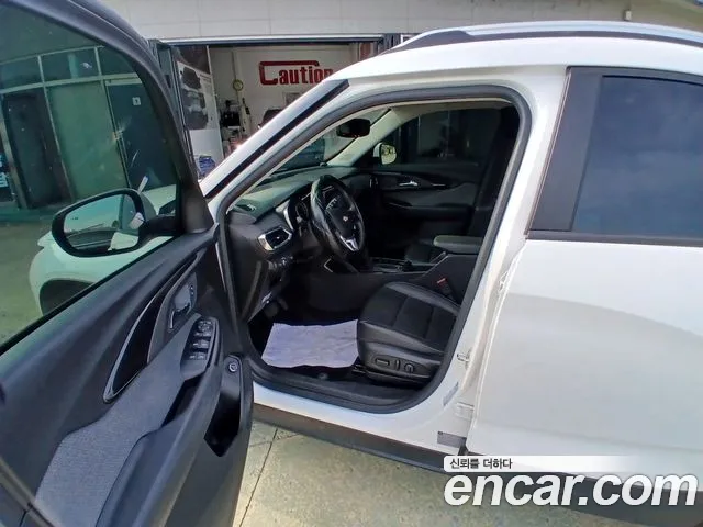 ChevroletGMDaewoo TrailBlazer 2021 thumb 9