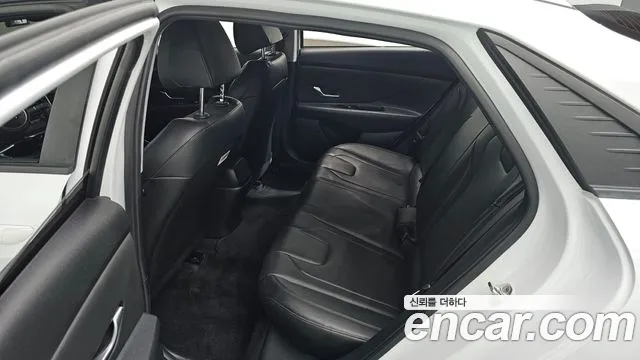 Hyundai Avante 2021 thumb 10