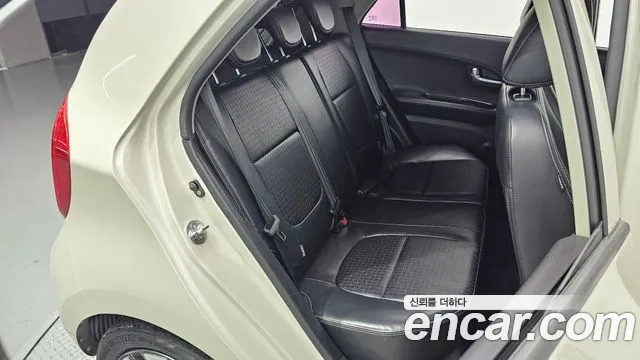 Kia Morning 2015 thumb 11