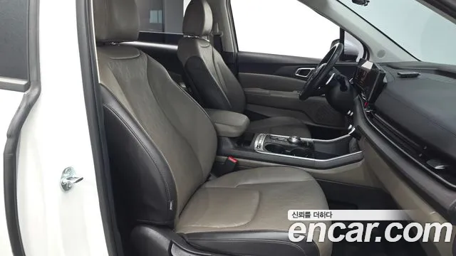 Kia Carnival 2024 thumb 11