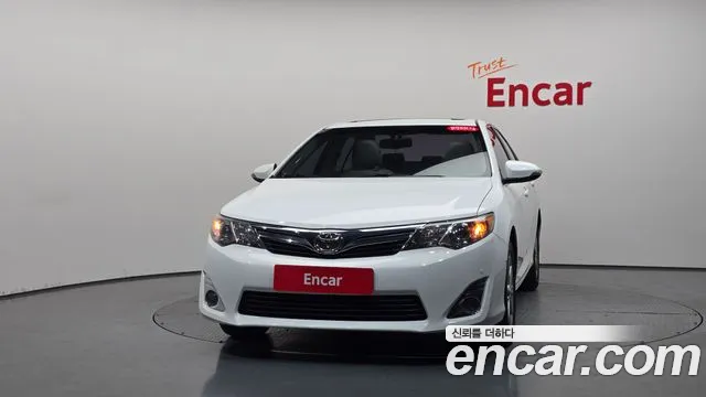 Toyota Camry 2013 thumb 2
