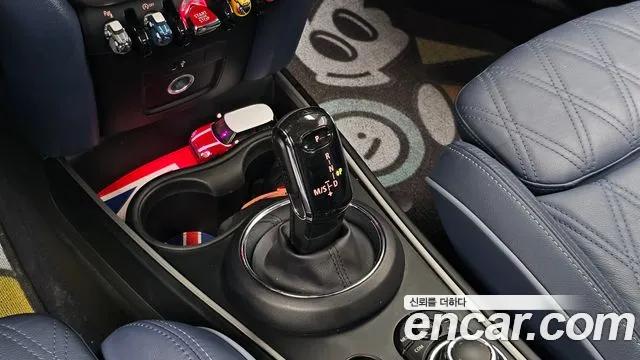 MINI Countryman 2022 thumb 9