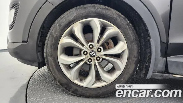 Hyundai Santa Fe 2013 thumb 5