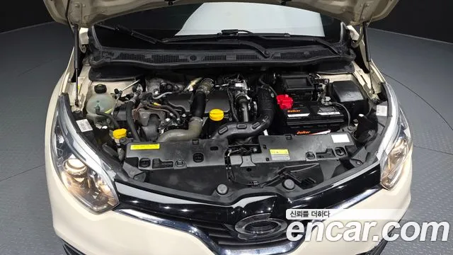 Renault-KoreaSamsung Captur 2015 thumb 5
