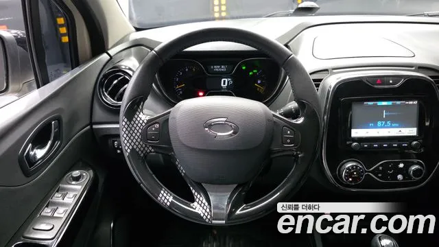 Renault-KoreaSamsung Captur 2015 thumb 12