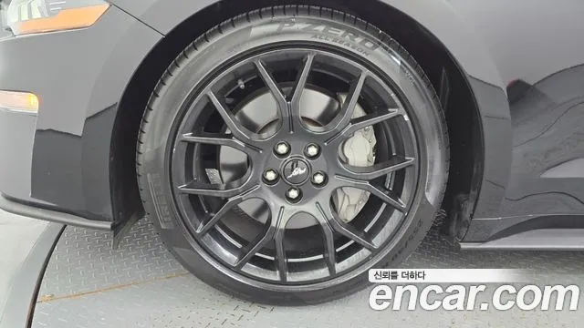 Ford Mustang Mach-E 2018 thumb 5